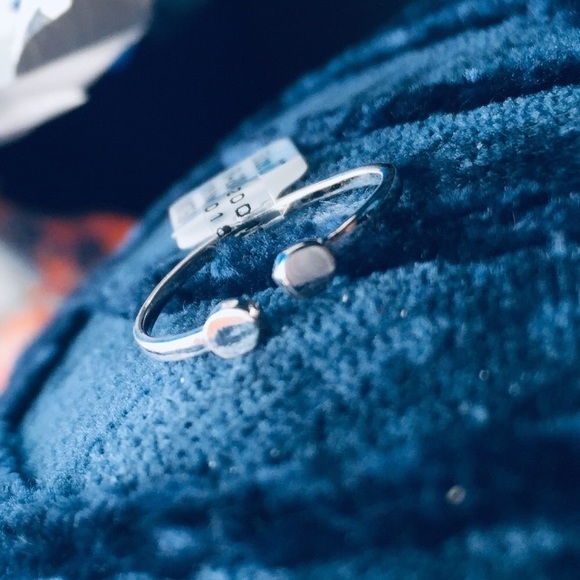 🎓Sterling Silver TWIN dot Ring - Picture 2 of 2